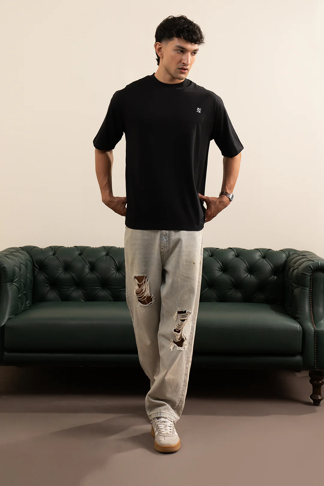 Oversized Graphic T-Shirt - D030 - Image 7