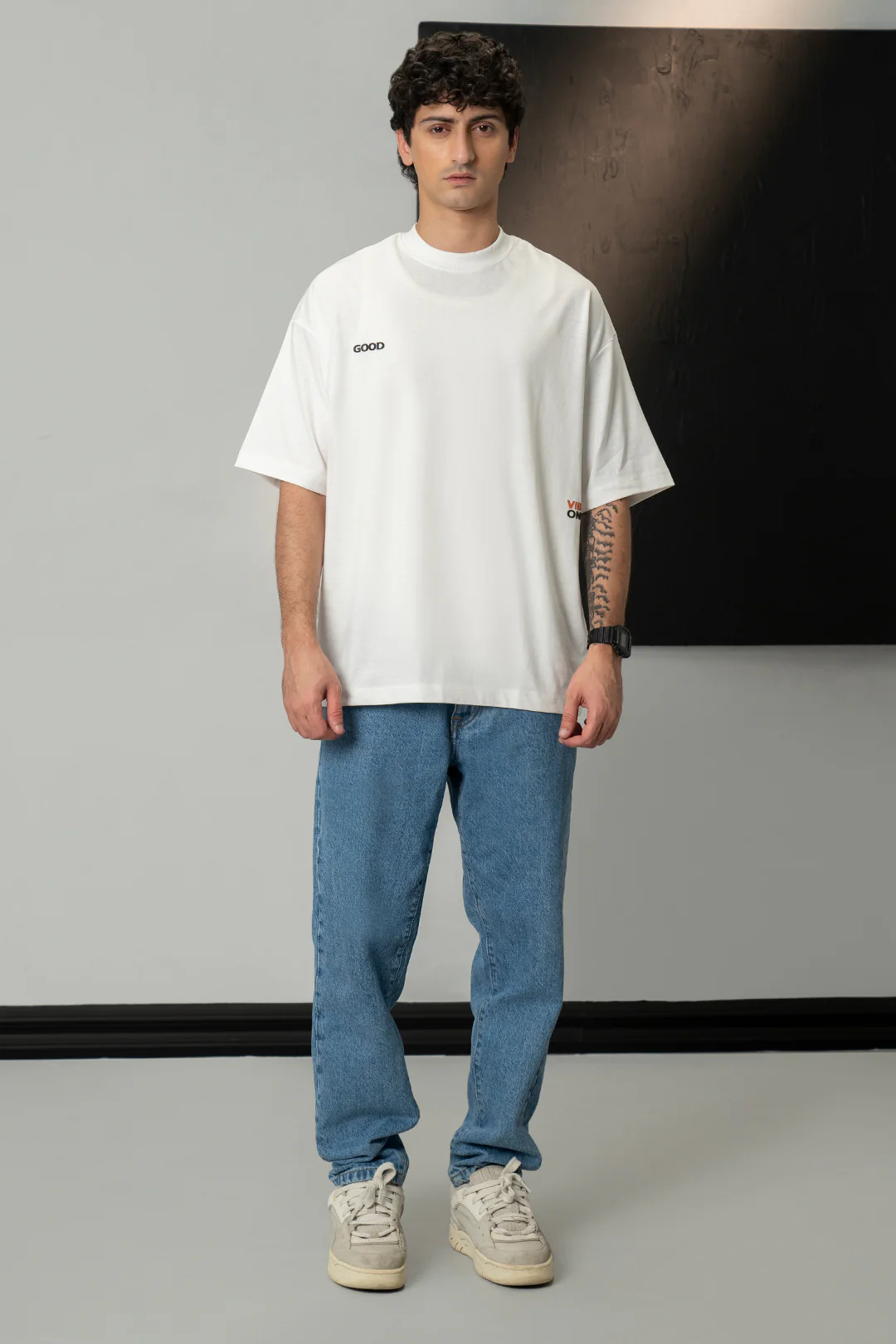 Oversized Graphic T-Shirt - D031 - Image 3