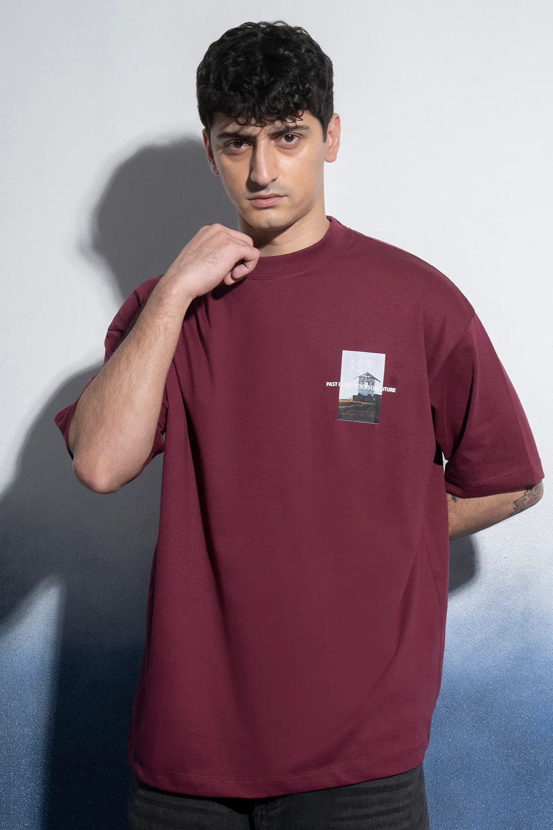 Oversized Graphic T-Shirt - D039