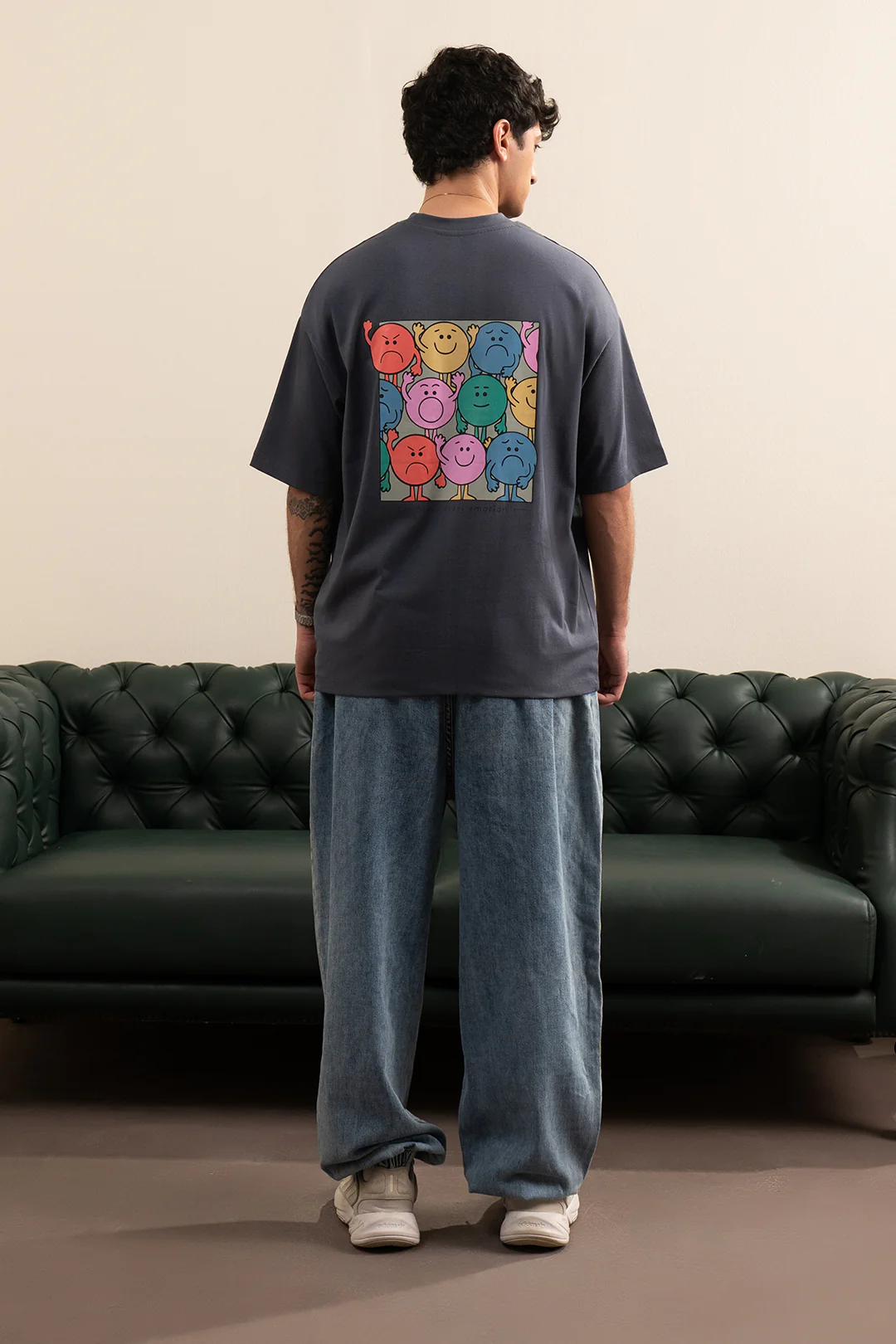Oversized Graphic T-Shirt - D042 - Image 4