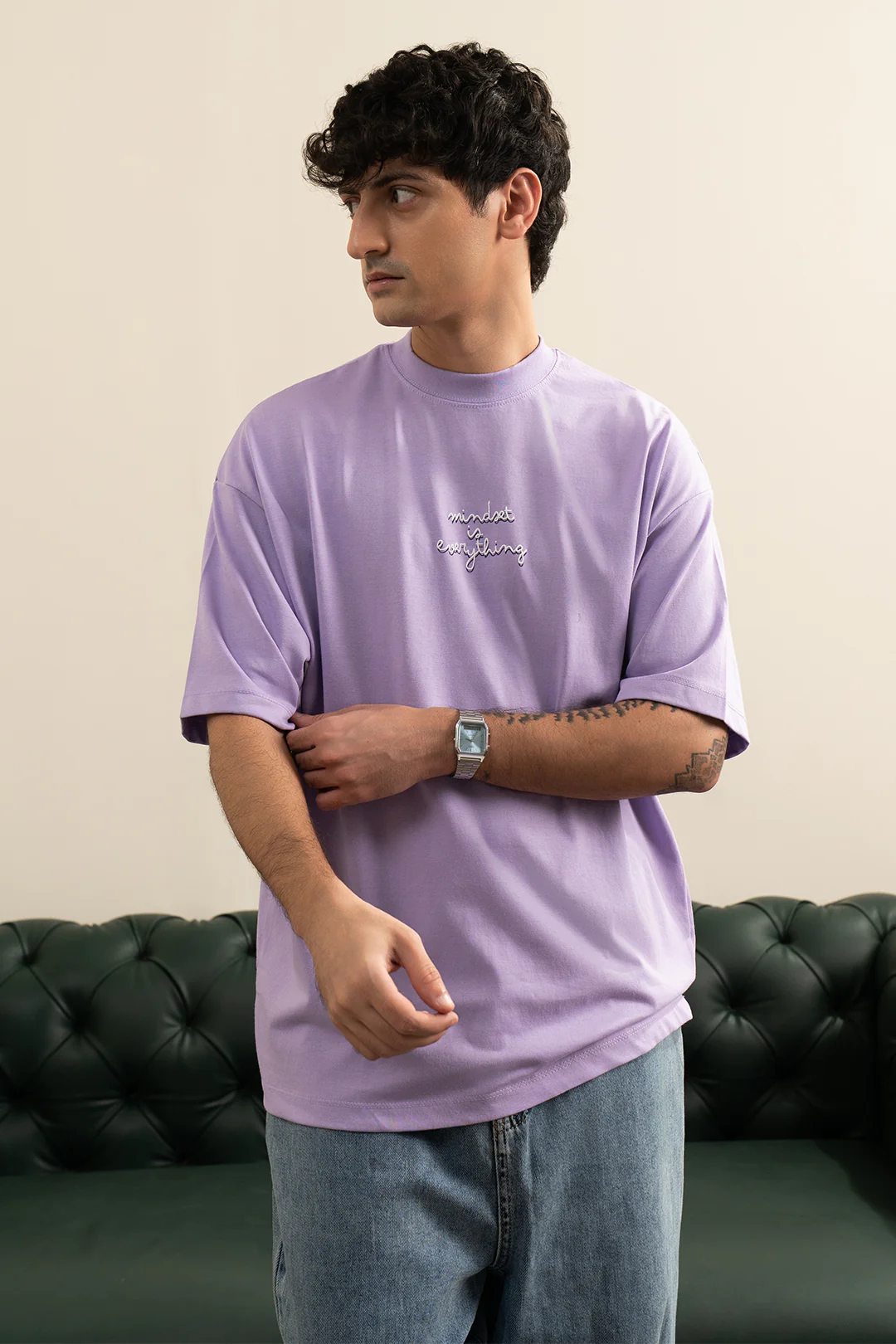 Oversized Graphic T-Shirt - D046 - Image 2