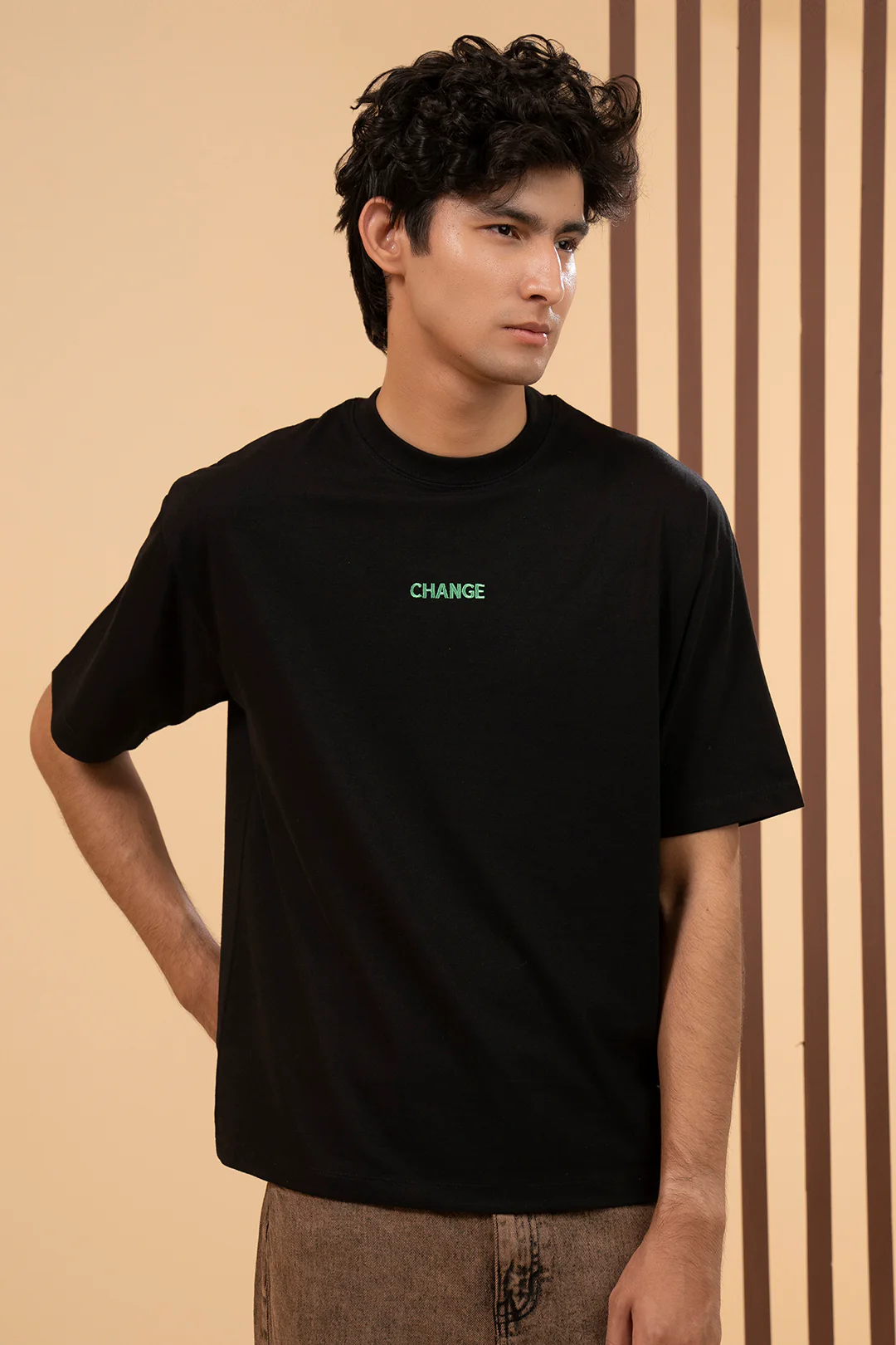 Oversized Graphic T-Shirt - D053 - Image 2