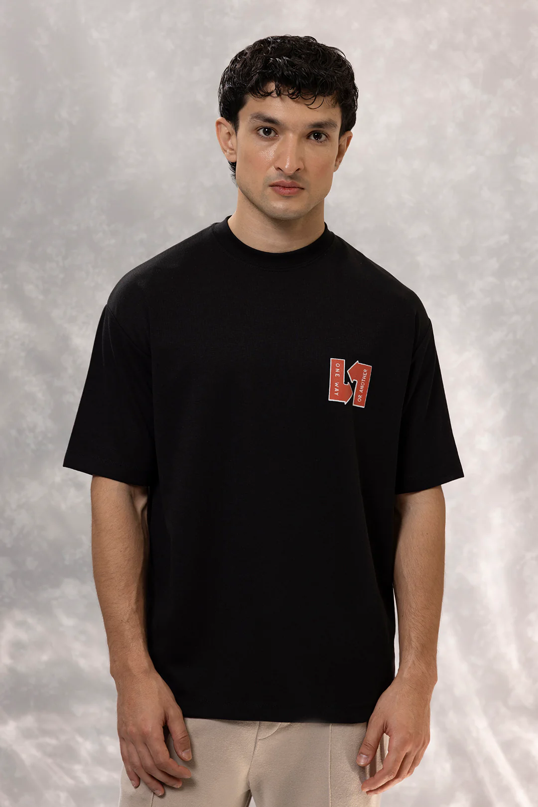 Oversized Graphic T-Shirt - D060 - Image 3