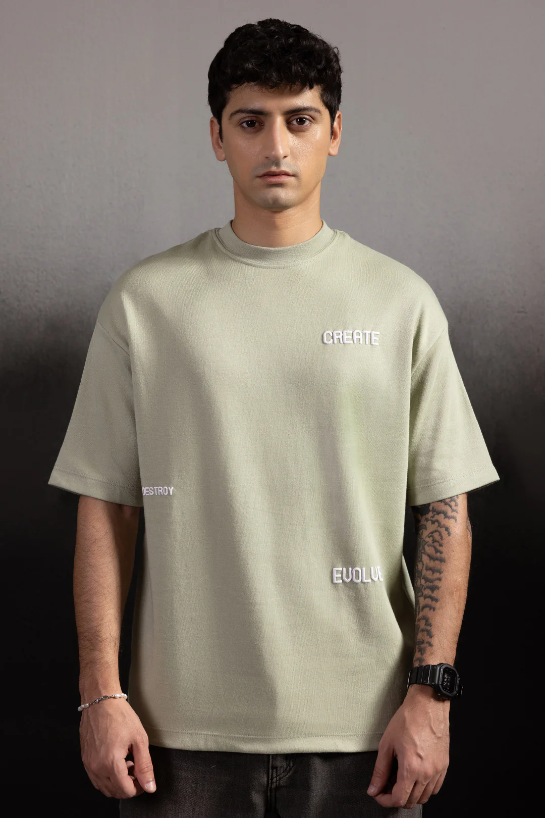 Oversized Graphic T-Shirt - D079 - Image 2
