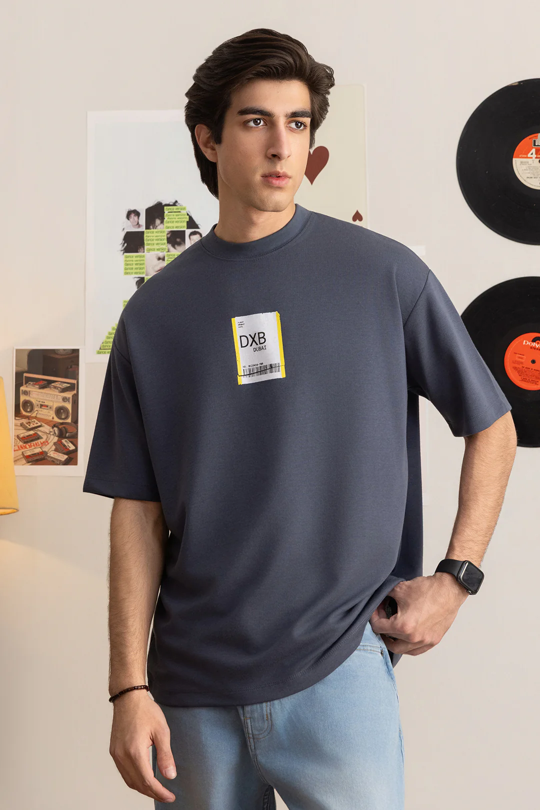 Oversized Graphic T-Shirt - D115 - Image 3
