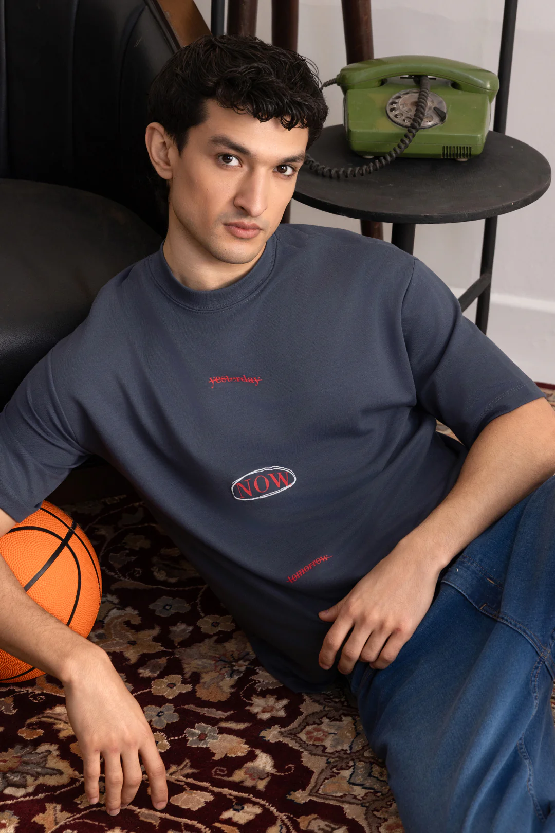Oversized Graphic T-Shirt - D116 - Image 2