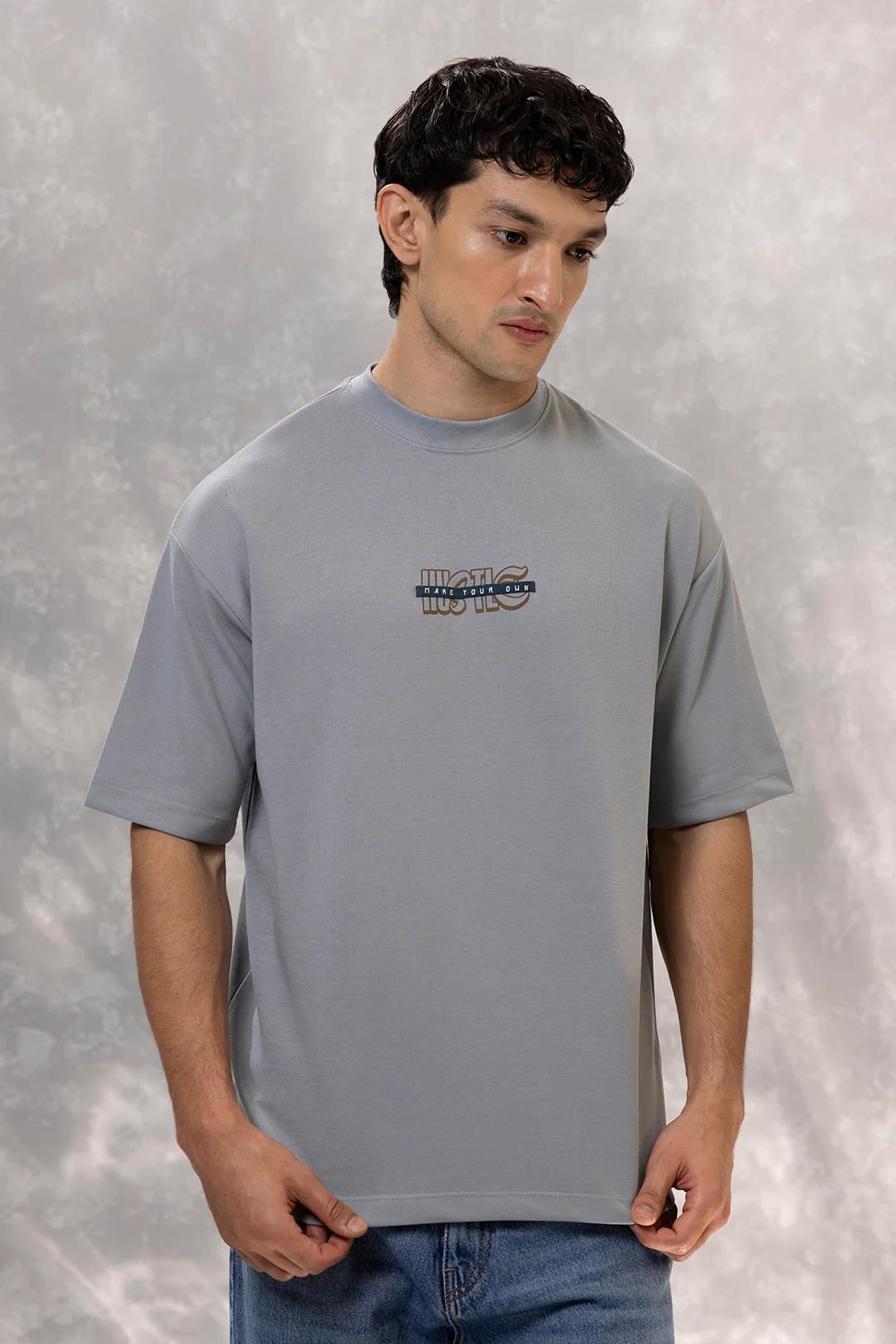 Oversized Graphic T-Shirt - D122 - Image 3