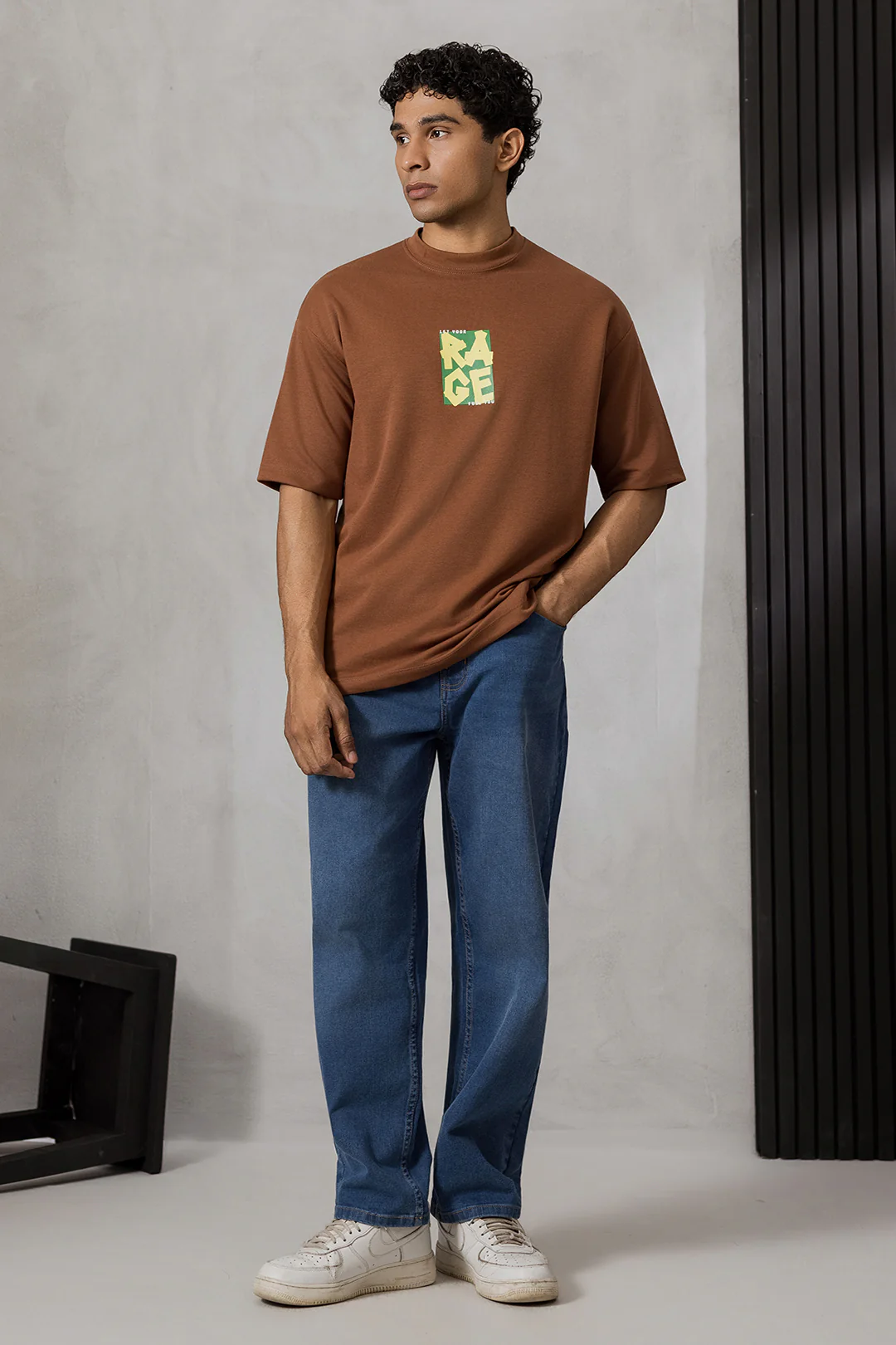 Oversized Graphic T-Shirt - D128 - Image 4