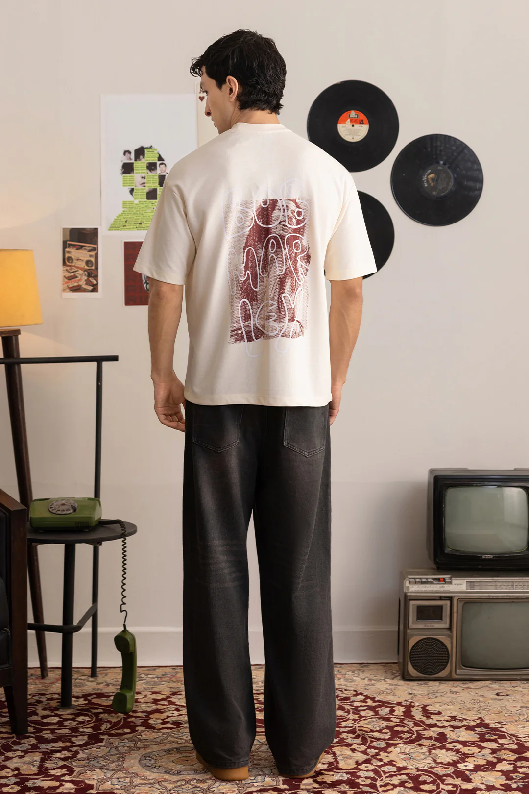 Oversized Graphic T-Shirt - D130 - Image 6
