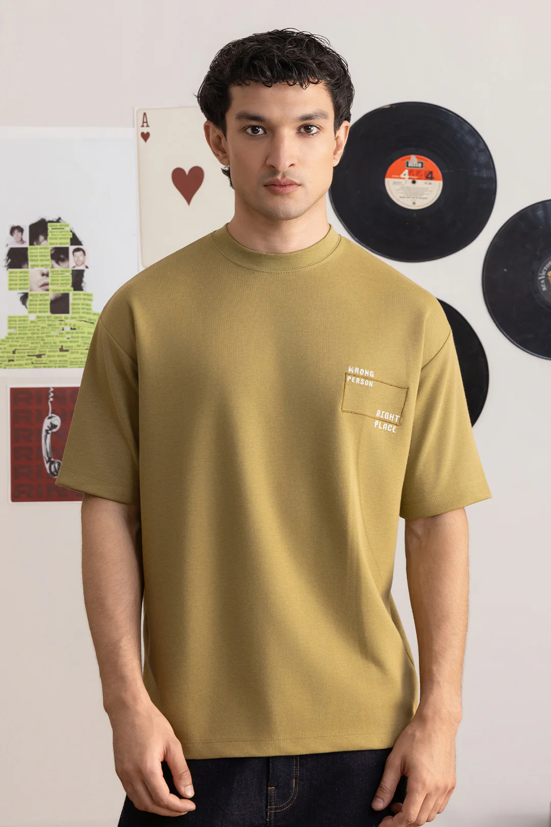 Oversized Graphic T-Shirt - D140 - Image 2