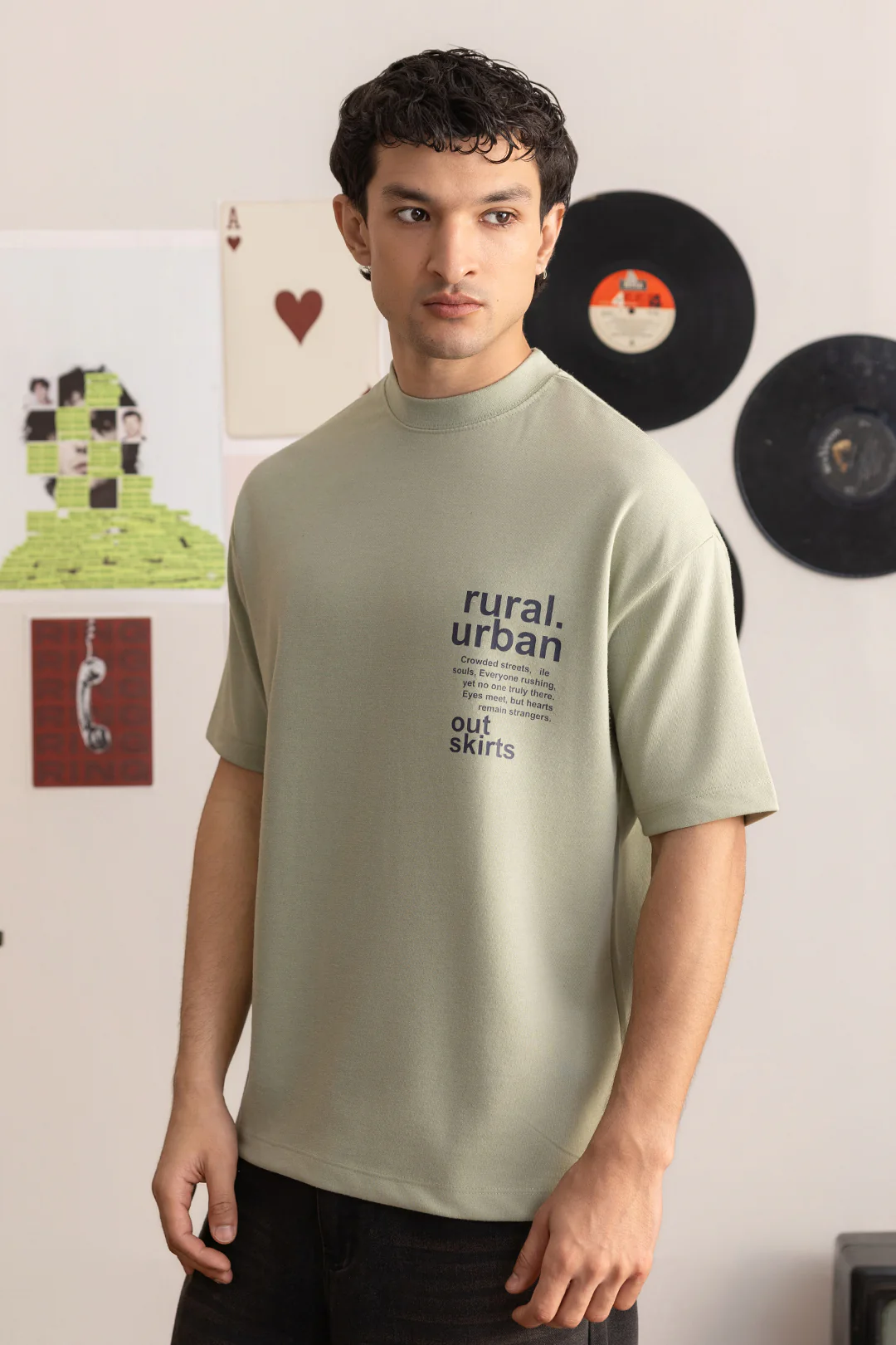 Oversized Graphic T-Shirt - D145 - Image 2