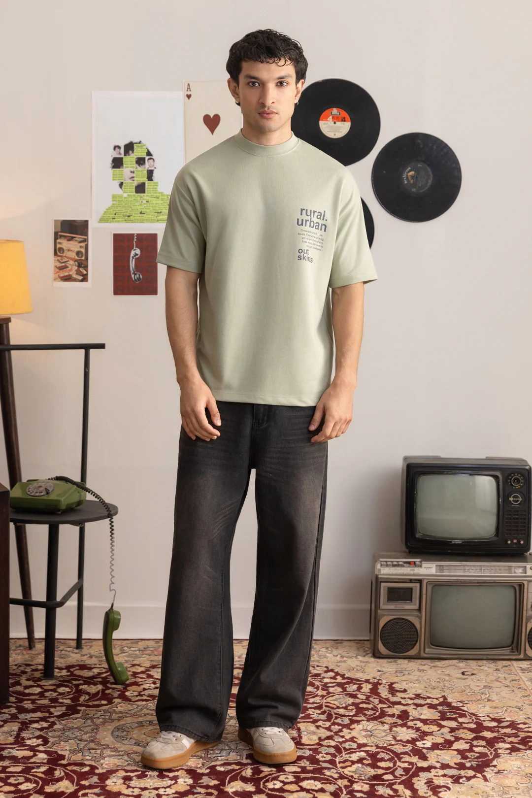 Oversized Graphic T-Shirt - D145 - Image 3
