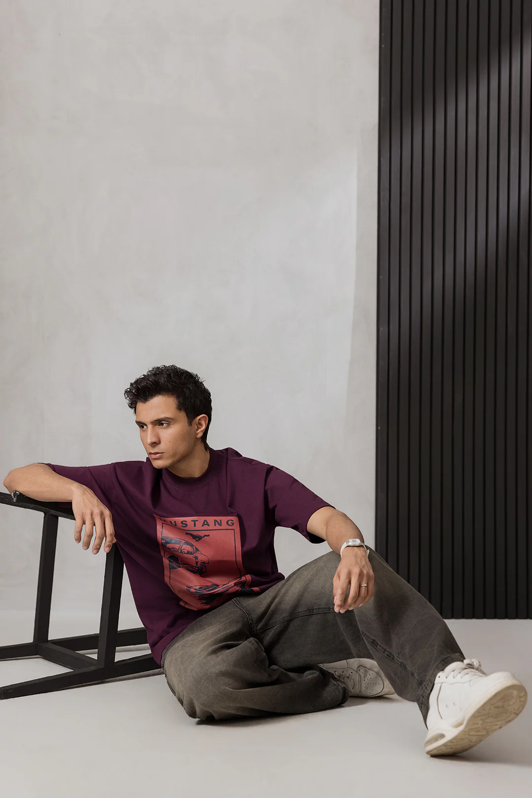Oversized Graphic T-Shirt - D152 - Image 4