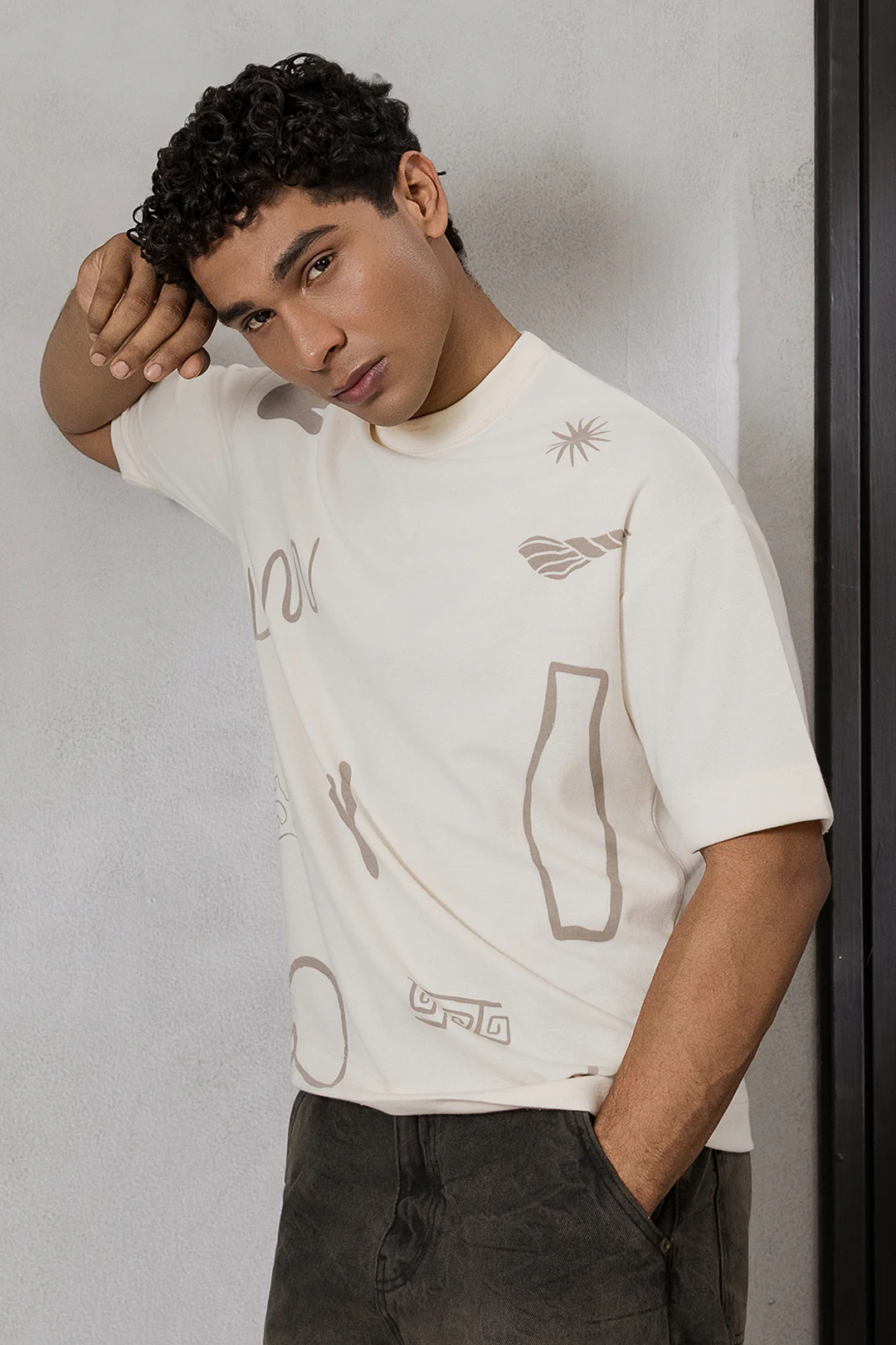 Oversized Graphic T-Shirt - D014 - Image 4