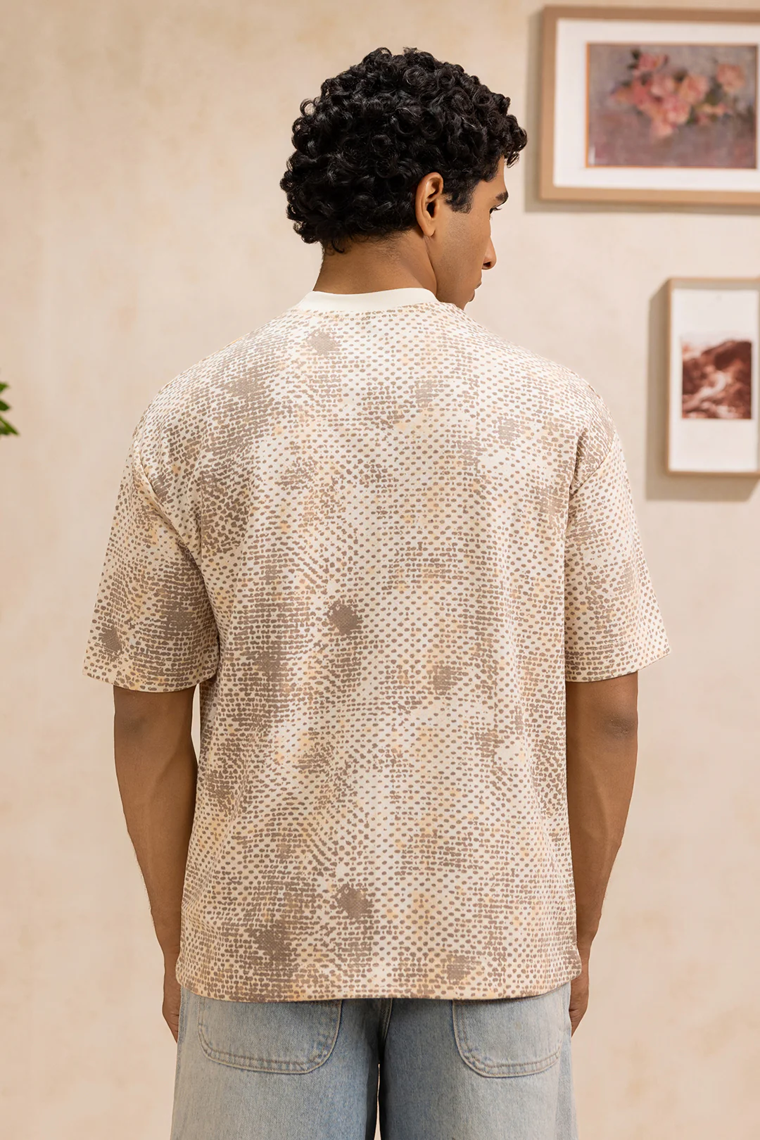 Oversized Graphic T-Shirt - D016 - Image 5