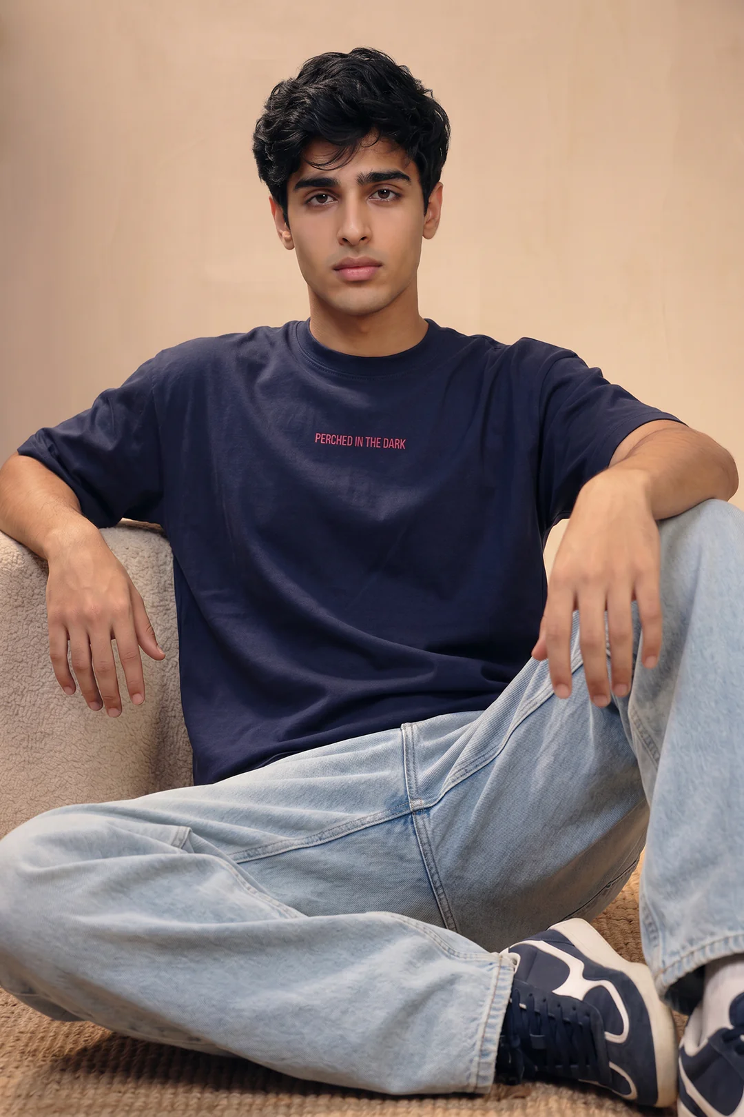 Oversized Graphic T-Shirt - D022 - Image 3
