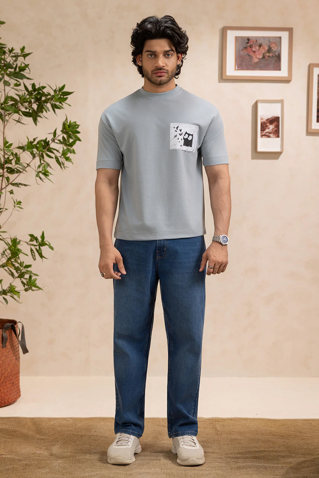 Oversized Graphic T-Shirt - D028 - Image 4