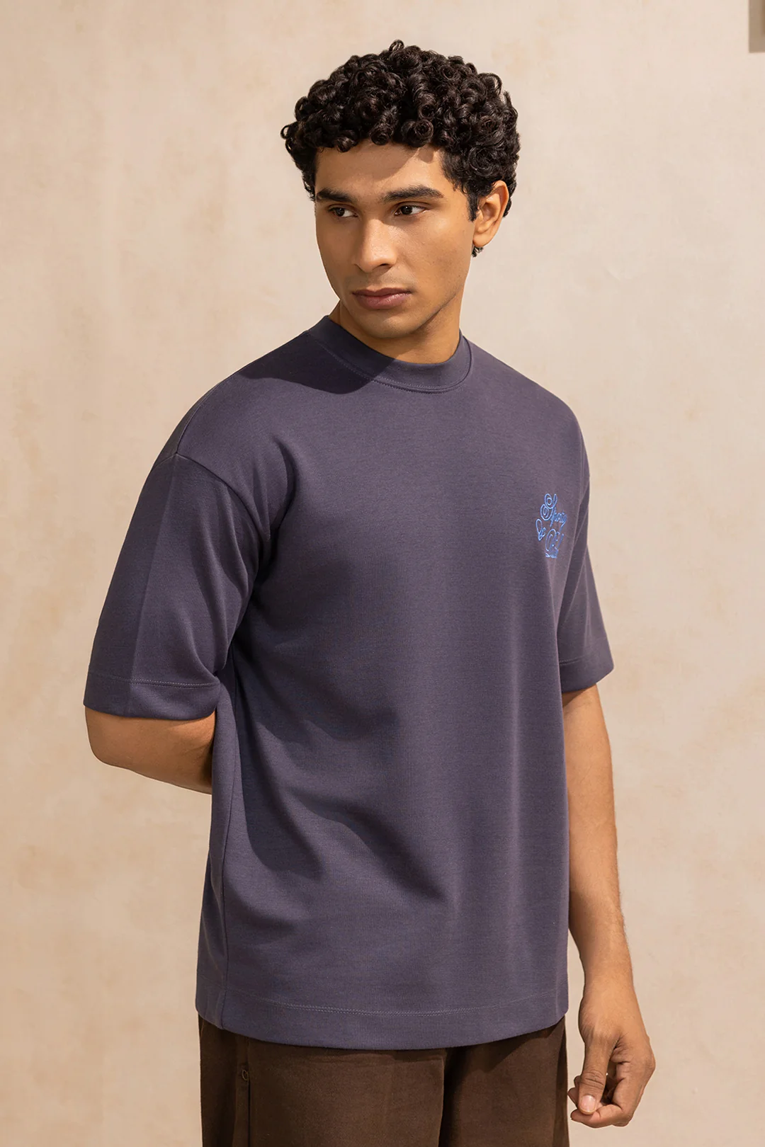 Oversized Graphic T-Shirt - D029 - Image 2