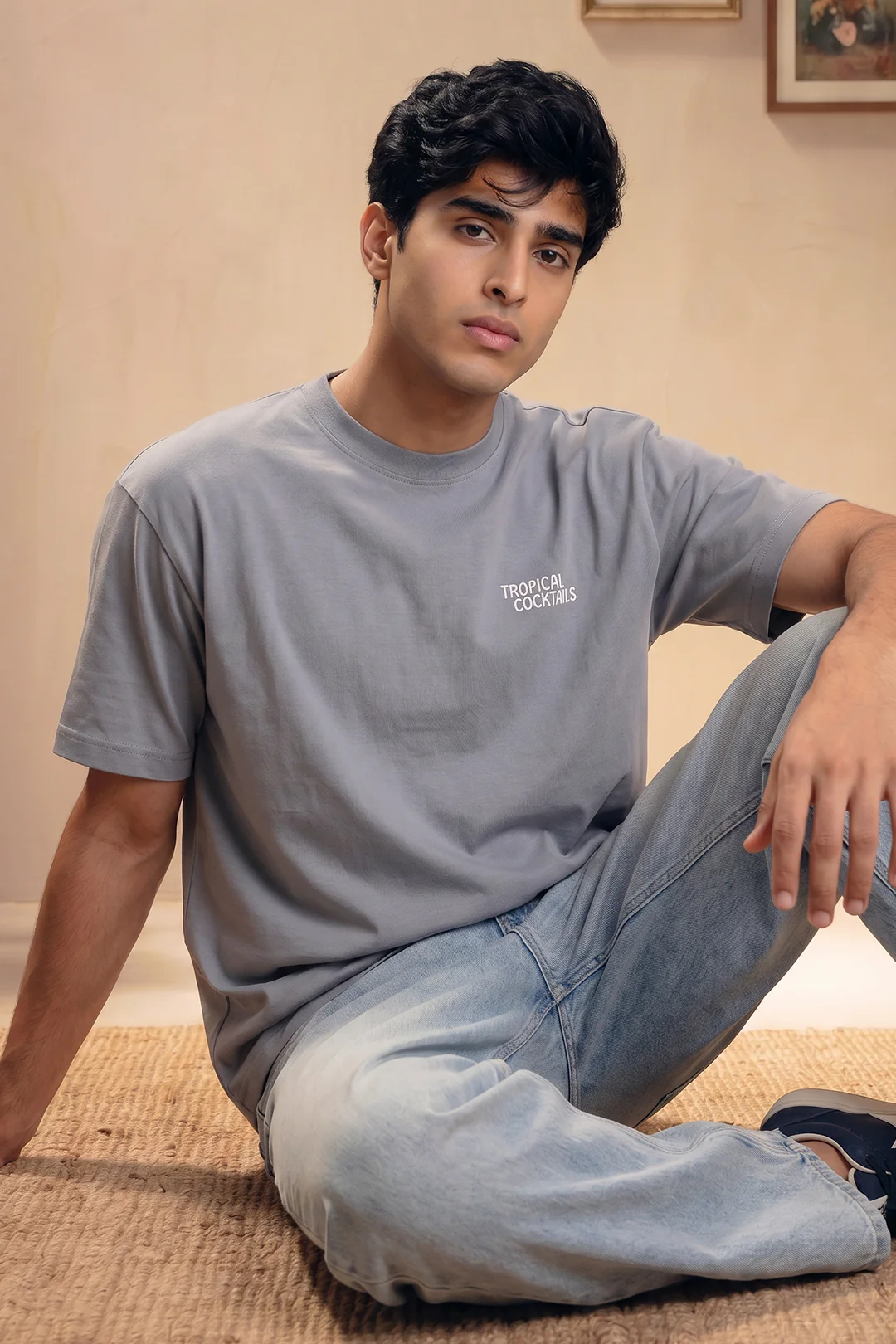 Oversized Graphic T-Shirt - D062 - Image 3