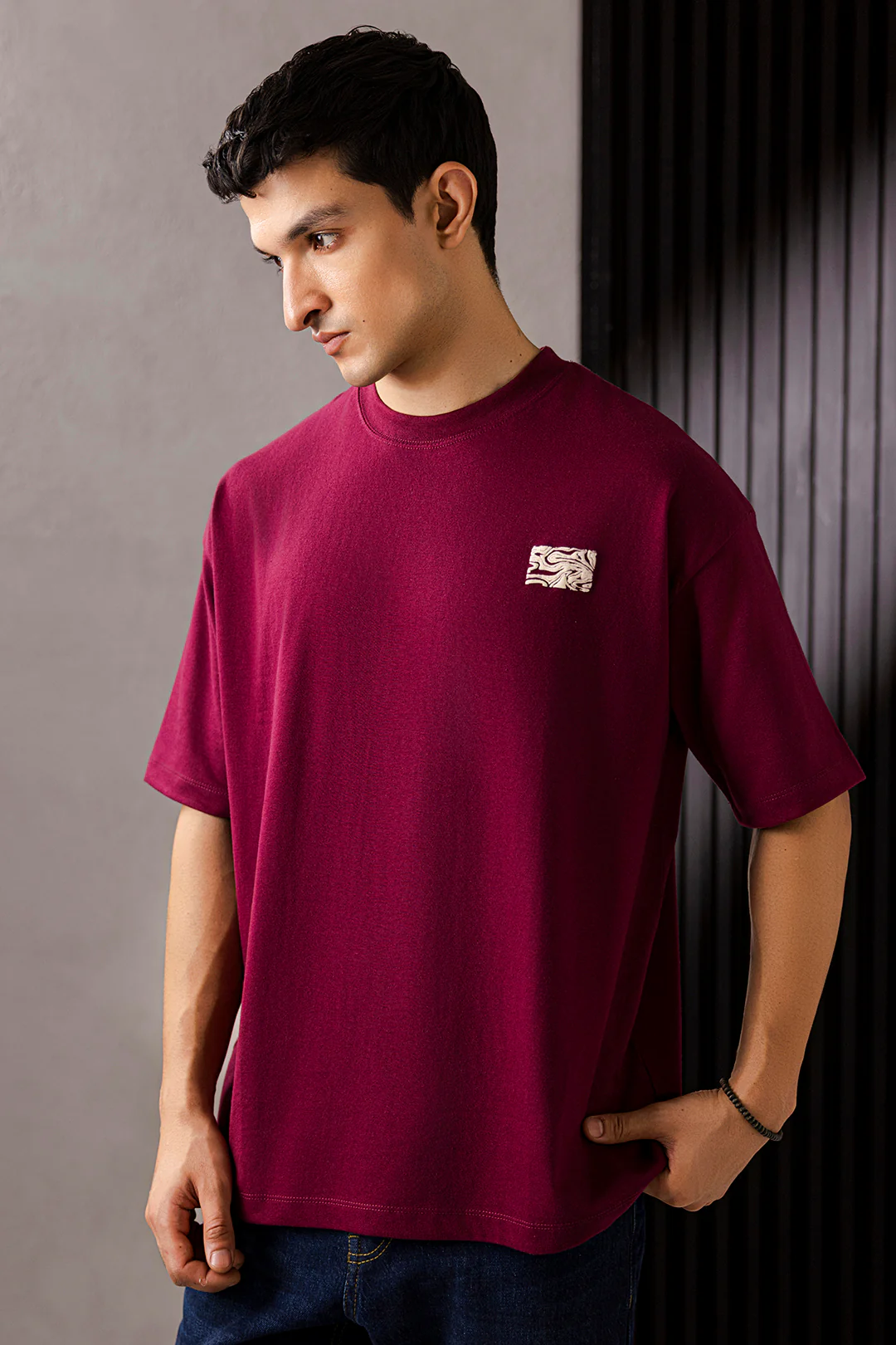 Oversized Graphic T-Shirt - D013 - Image 2