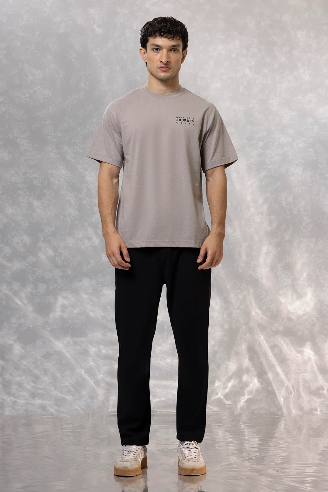 Relax Graphic T-Shirt - X319 - Image 2