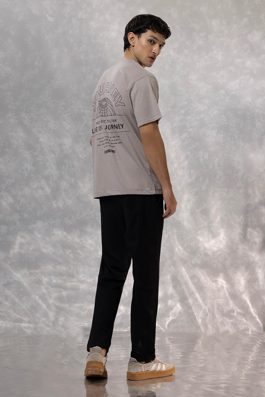 Relax Graphic T-Shirt - X319 - Image 5