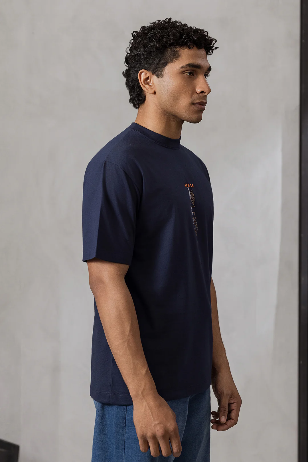 Relax Graphic T-Shirt - X017 - Image 5