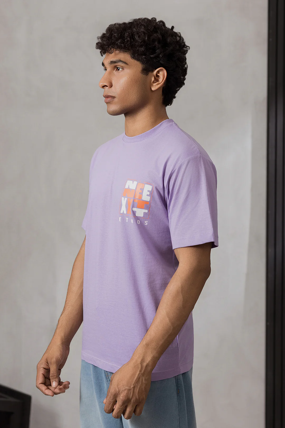 Relax Graphic T-Shirt - X059 - Image 5