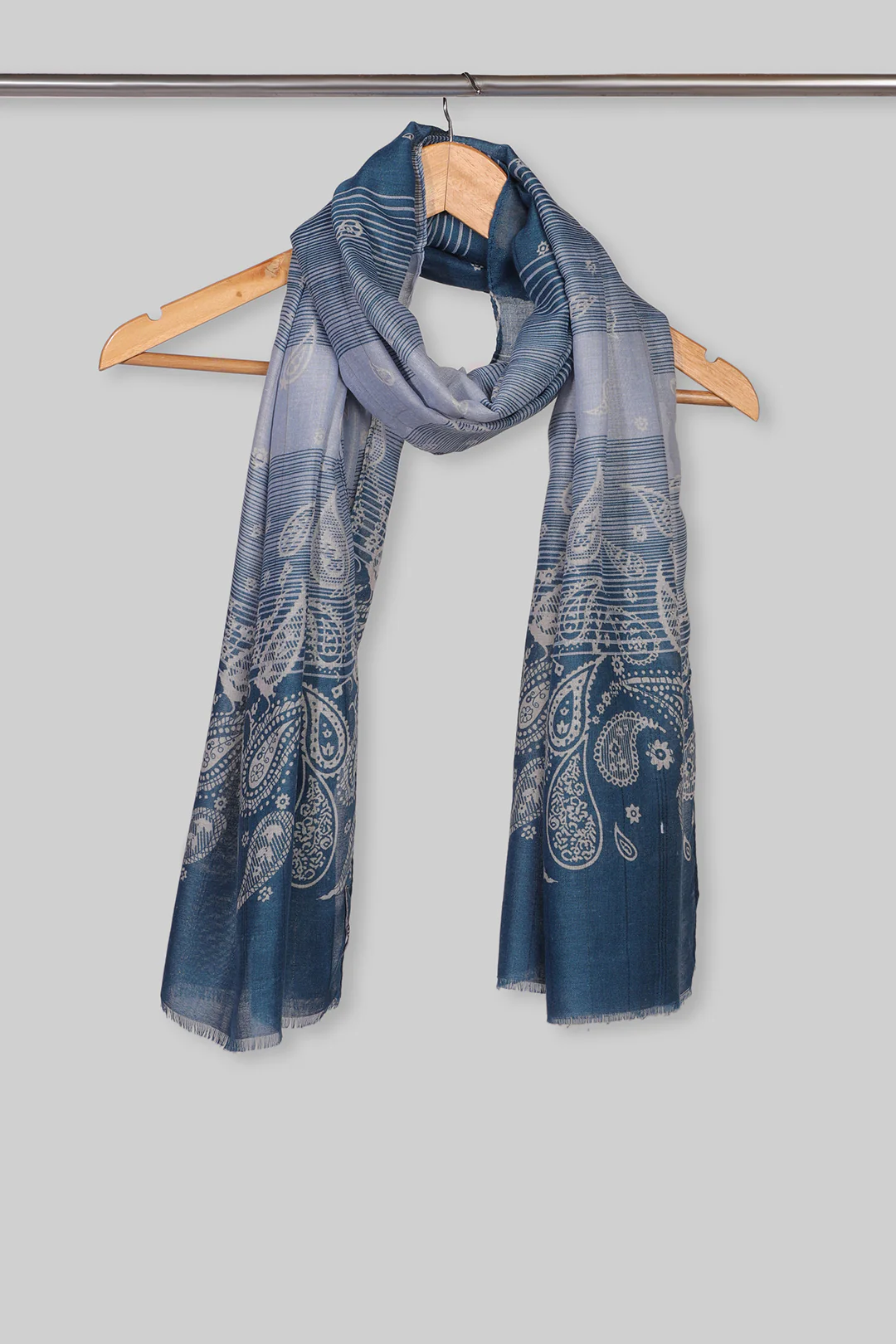 Scarve - E003 - Image 3