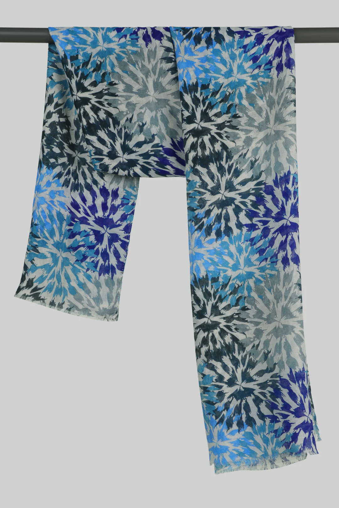 Scarve - E007 - Image 20