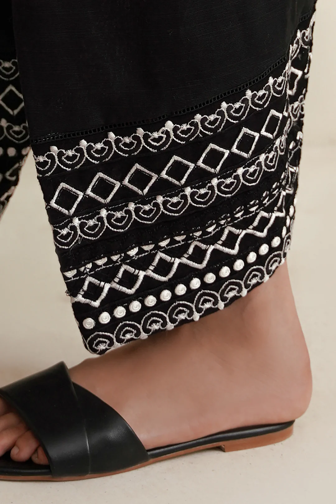 Shalwar - 0043 - Image 4