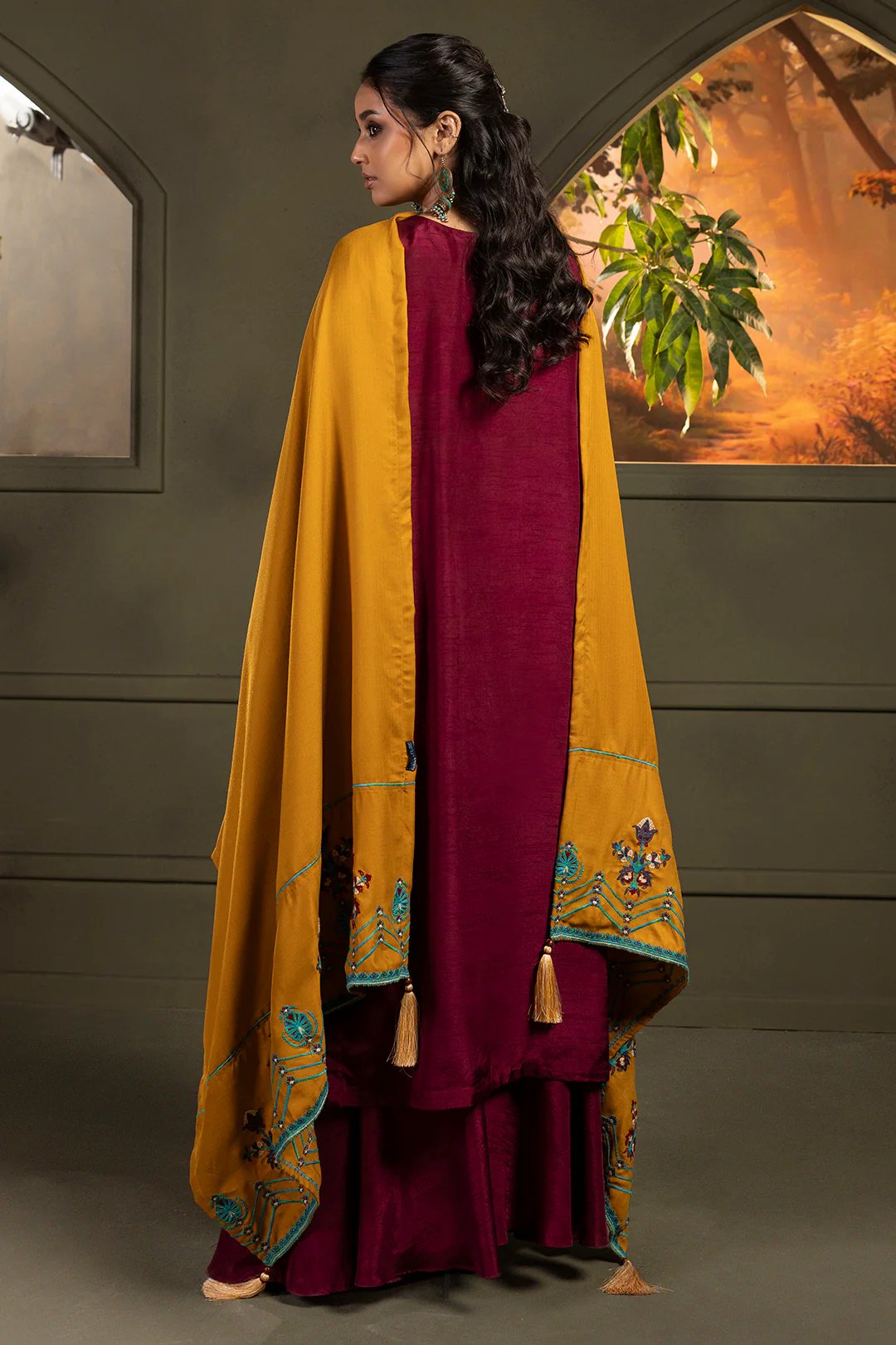 Embroidered Shawl - 0015 - Image 13