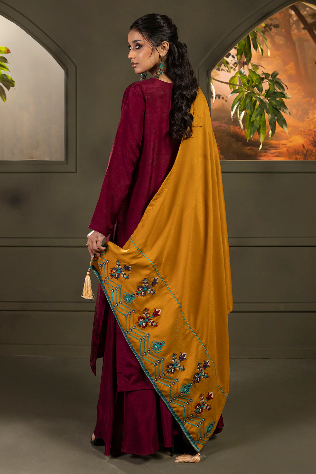 Embroidered Shawl - 0015 - Image 8