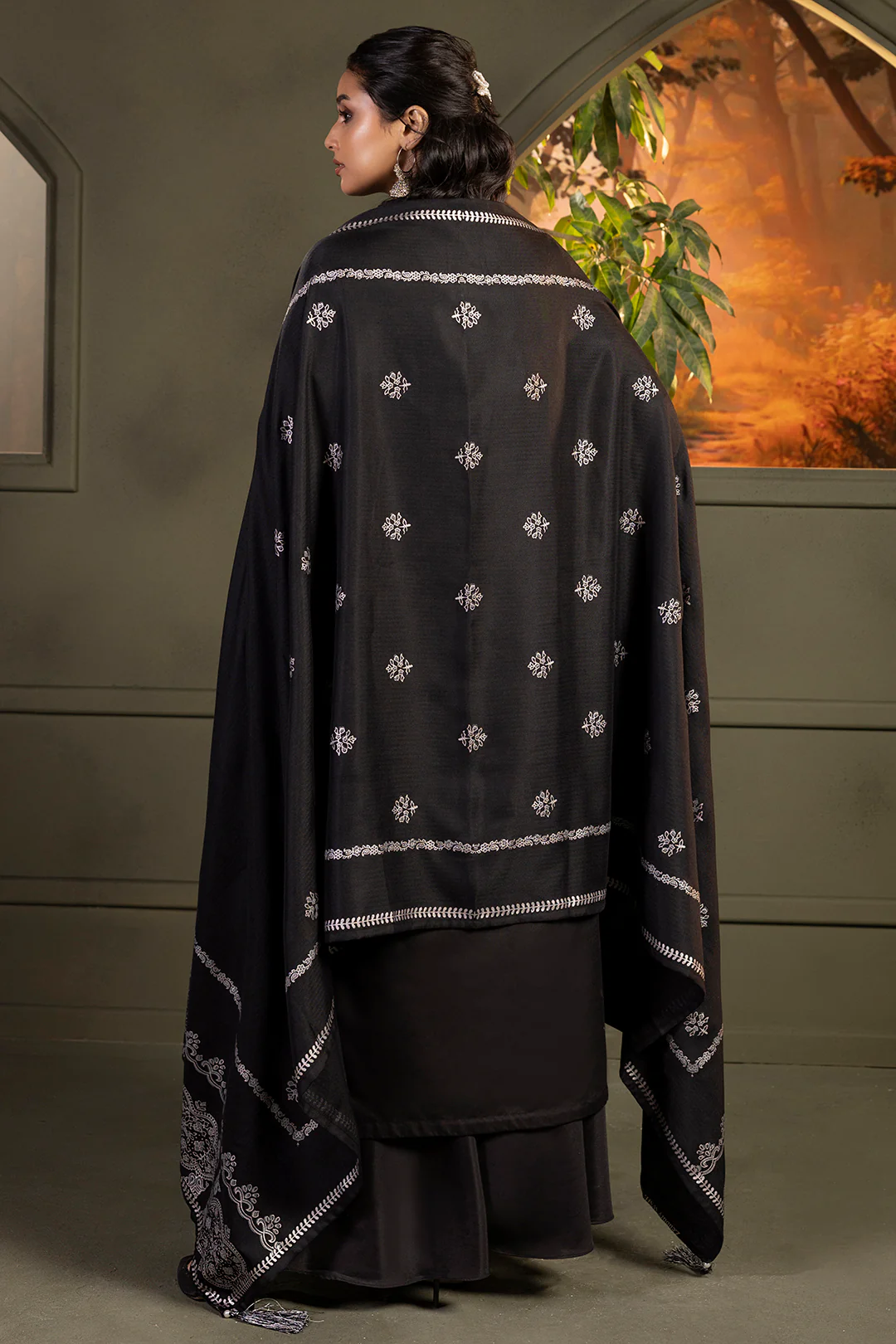Shawl - 0001 - Image 4