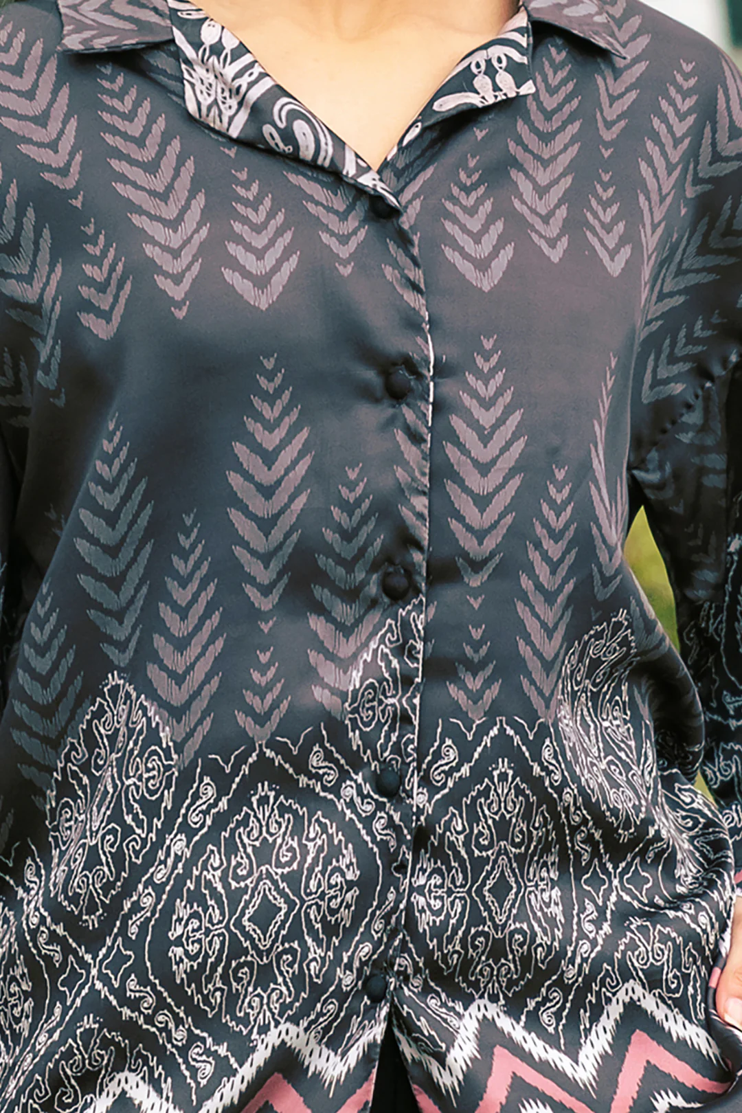 Shirt - 1009 - Image 4