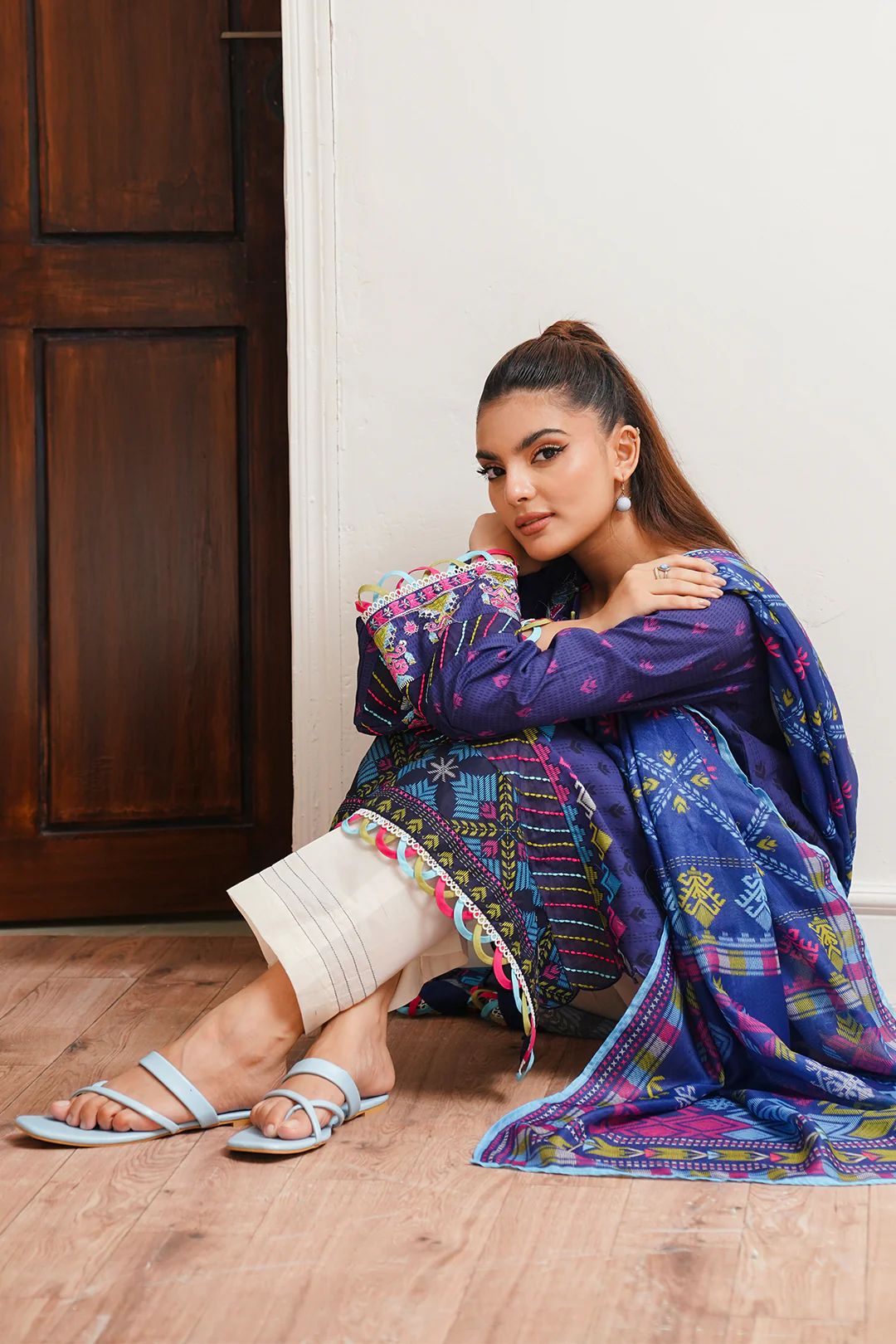 Embroidered Shirt Dupatta - 0108 - Image 3