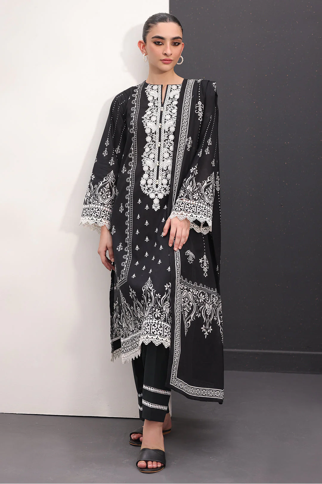 Embroidered Shirt Dupatta - 1496 - Image 3