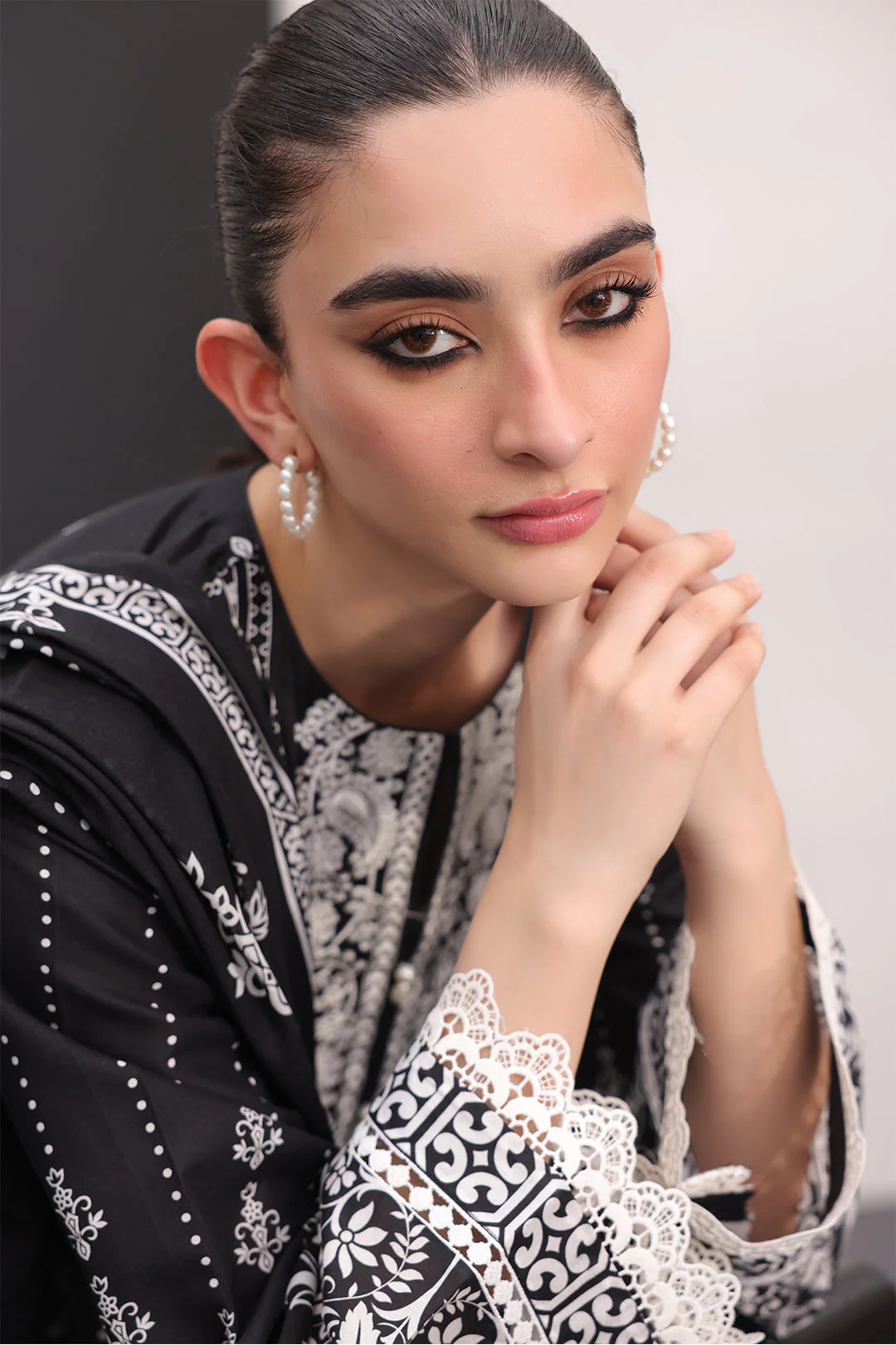Embroidered Shirt Dupatta - 1496 - Image 5