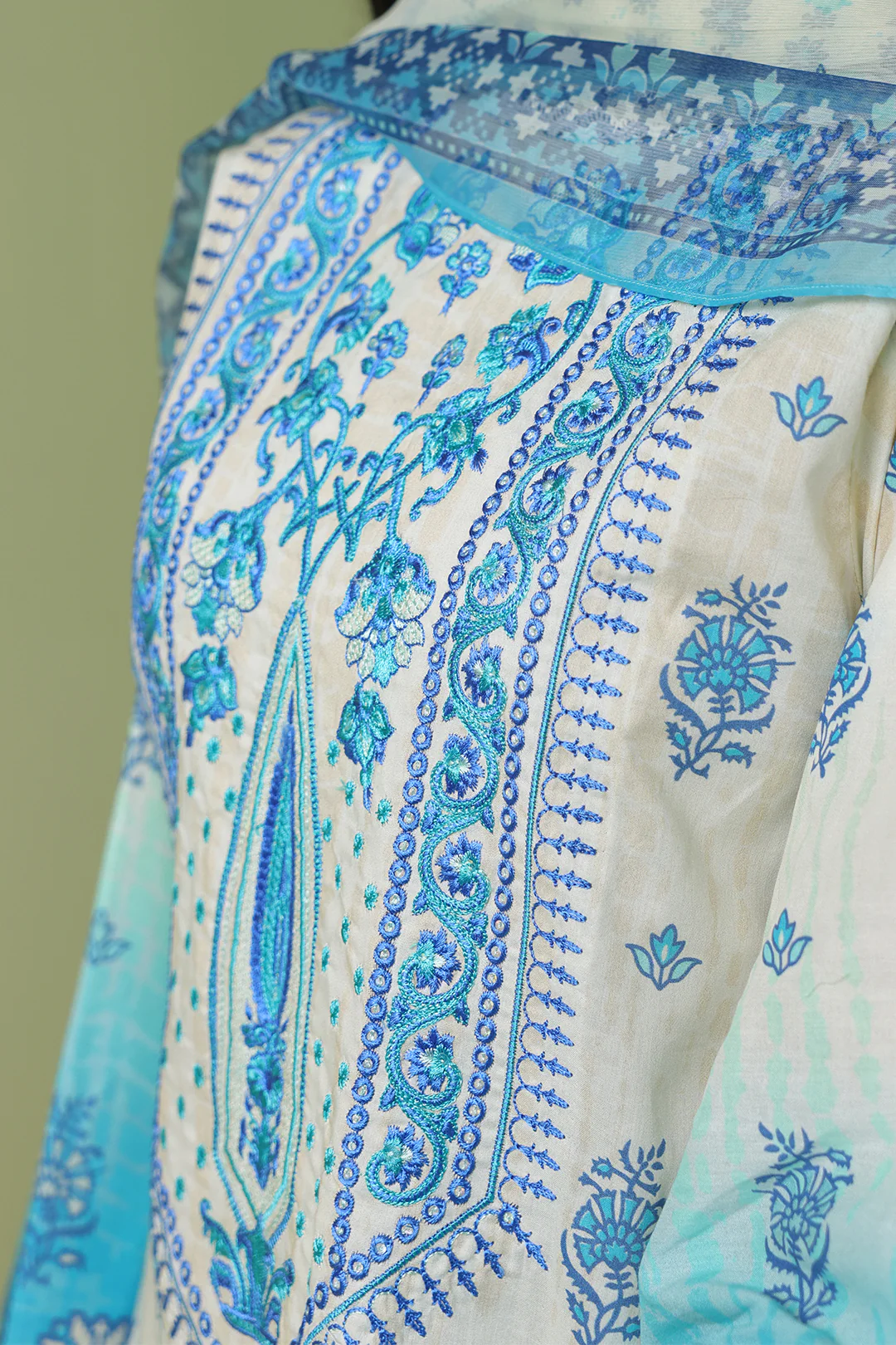 Embroidered Shirt Dupatta - 1694 - Image 4