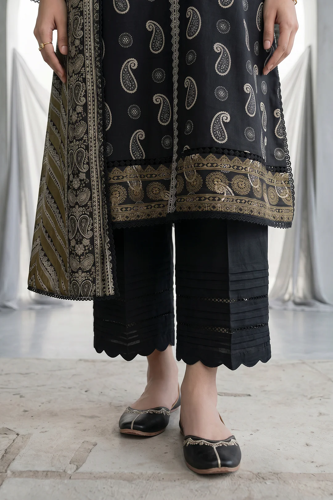 Embroidered Shirt Dupatta - 1068 - Image 6