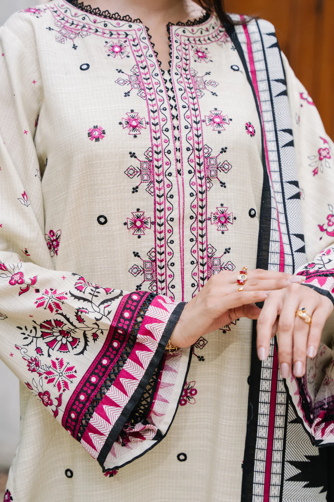 Embroidered Shirt Dupatta - 0173 - Image 4