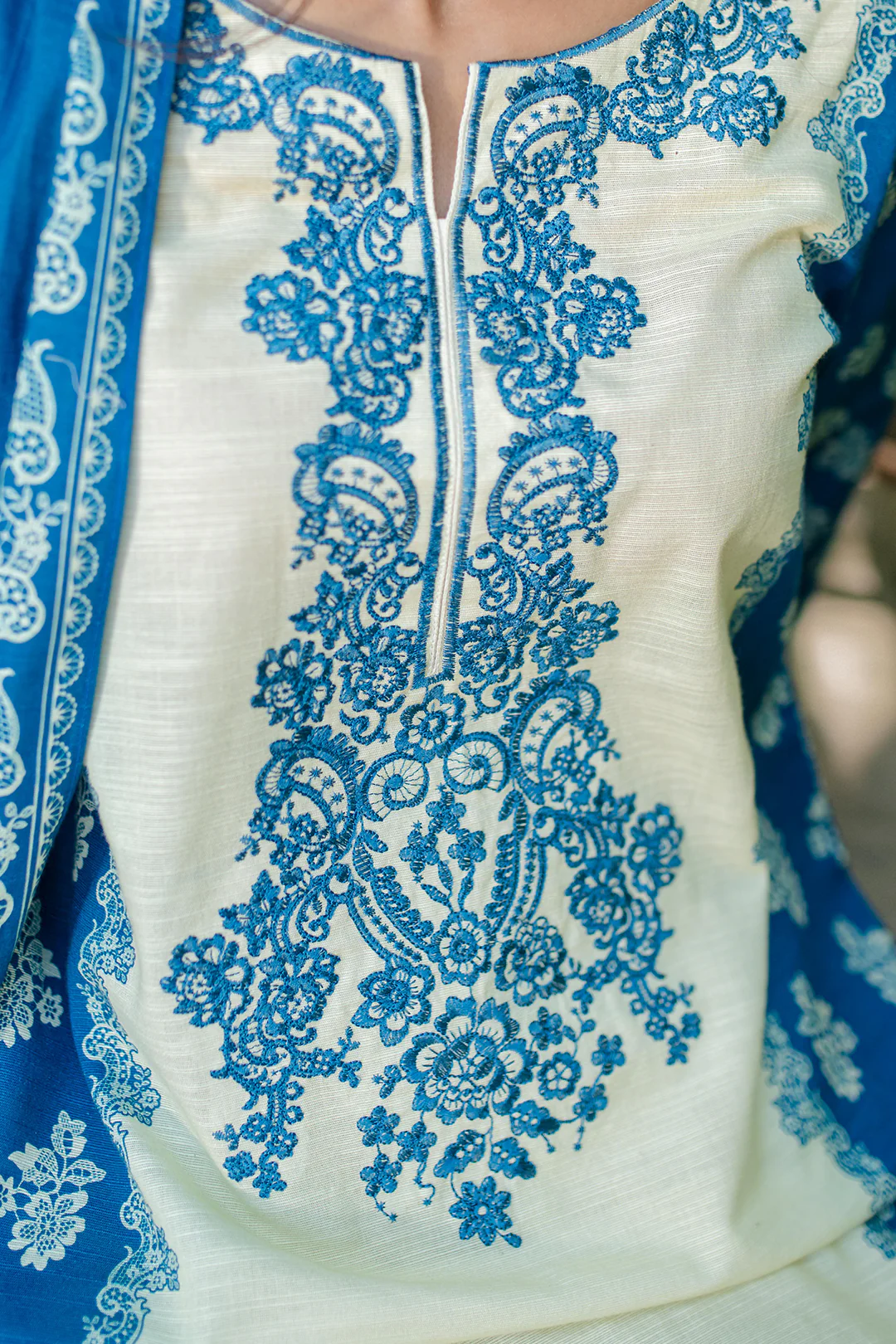 Embroidered Shirt Dupatta - 0264 - Image 4