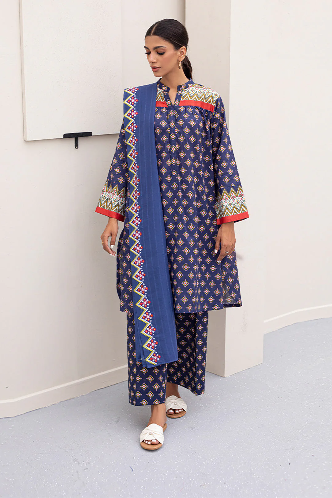 Embroidered Shirt Shalwar Dupatta - 0428