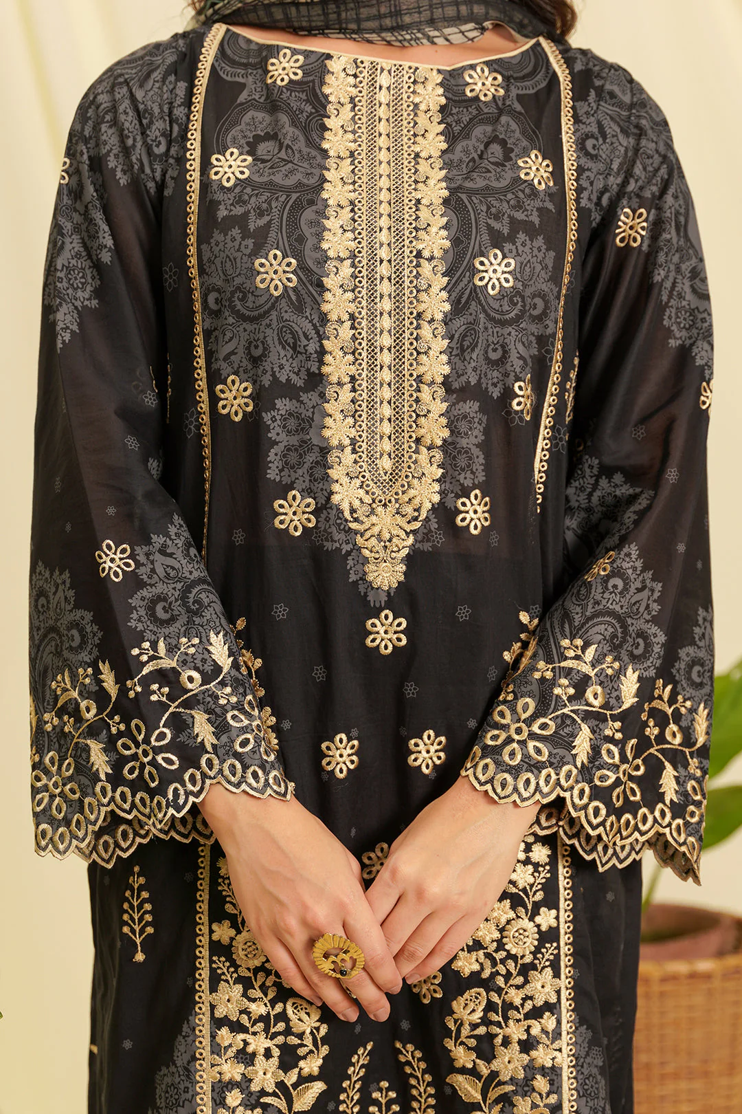 Embroidered Shirt Shalwar Dupatta - 0048 - Image 4