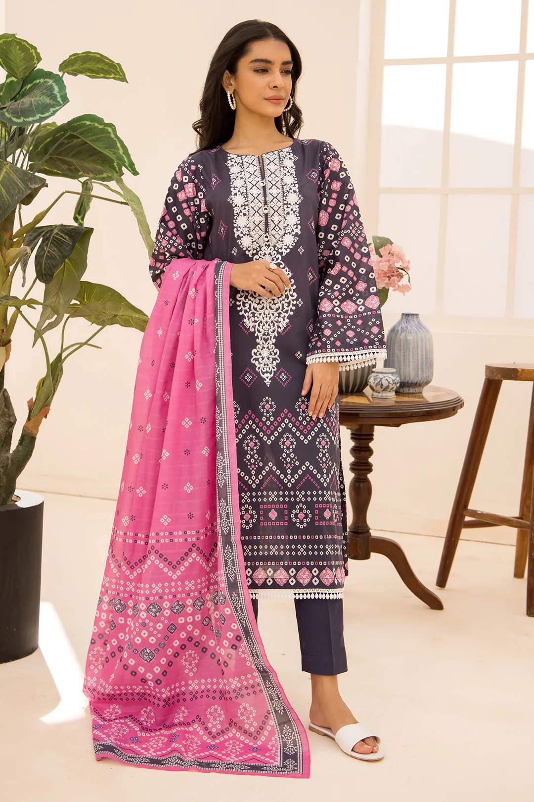 Embroidered Shirt Shalwar Dupatta - 0176 - Image 3