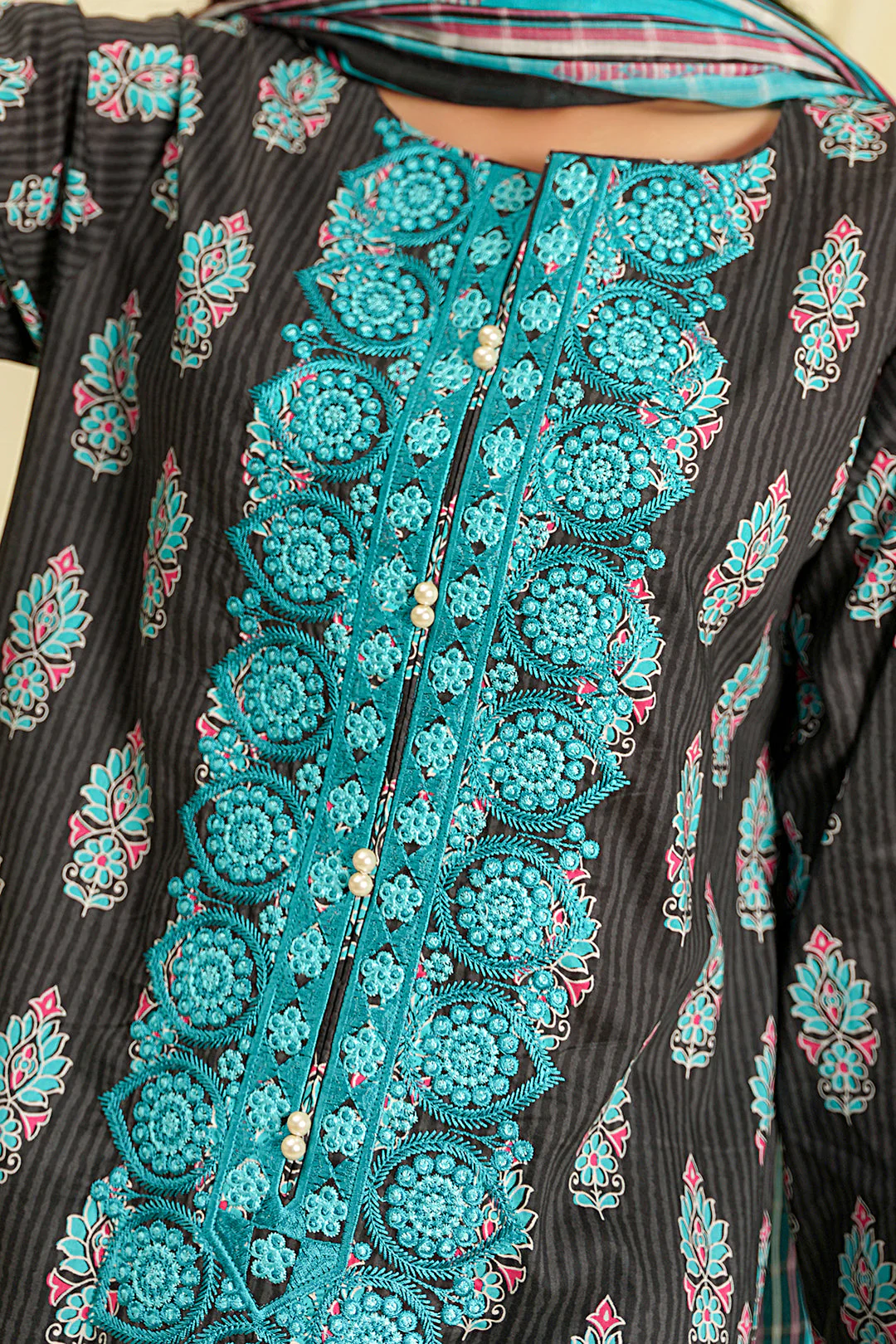 Embroidered Shirt Shalwar Dupatta - 0689 - Image 2