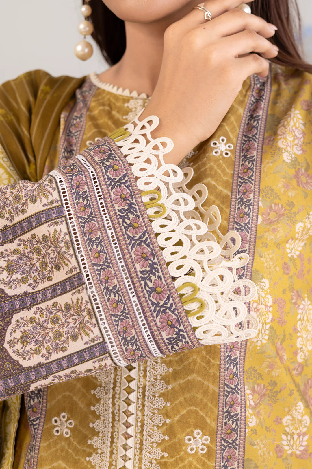 Embroidered Shirt Shalwar Dupatta - 0342 - Image 5