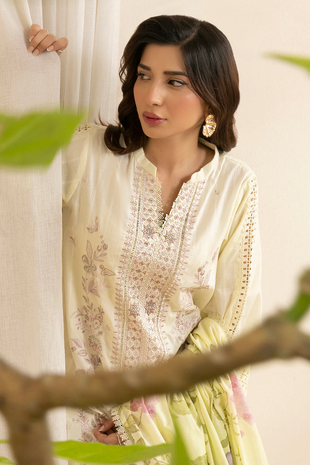 Embroidered Shirt Shalwar Dupatta - 0607 - Image 11