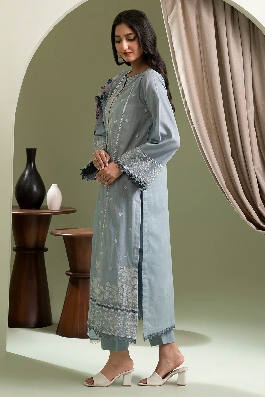 Embroidered Shirt Shalwar Dupatta - 0611 - Image 8