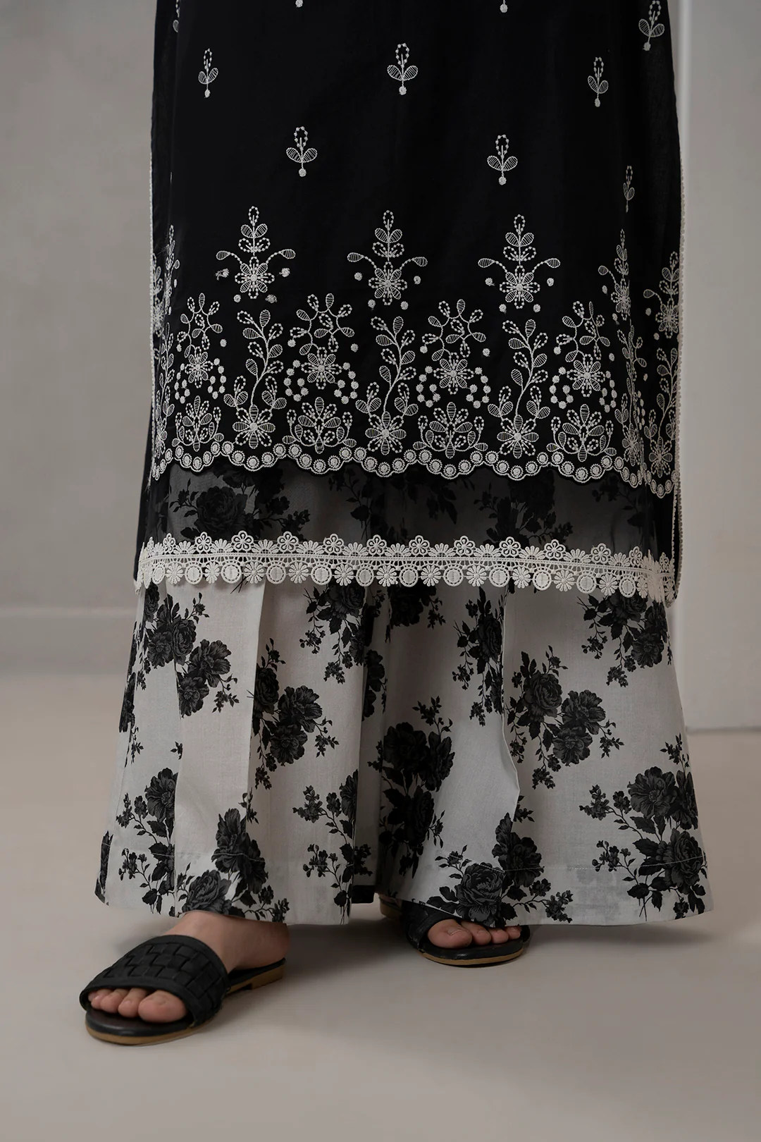 Embroidered Shirt Shalwar Dupatta - 0675 - Image 4